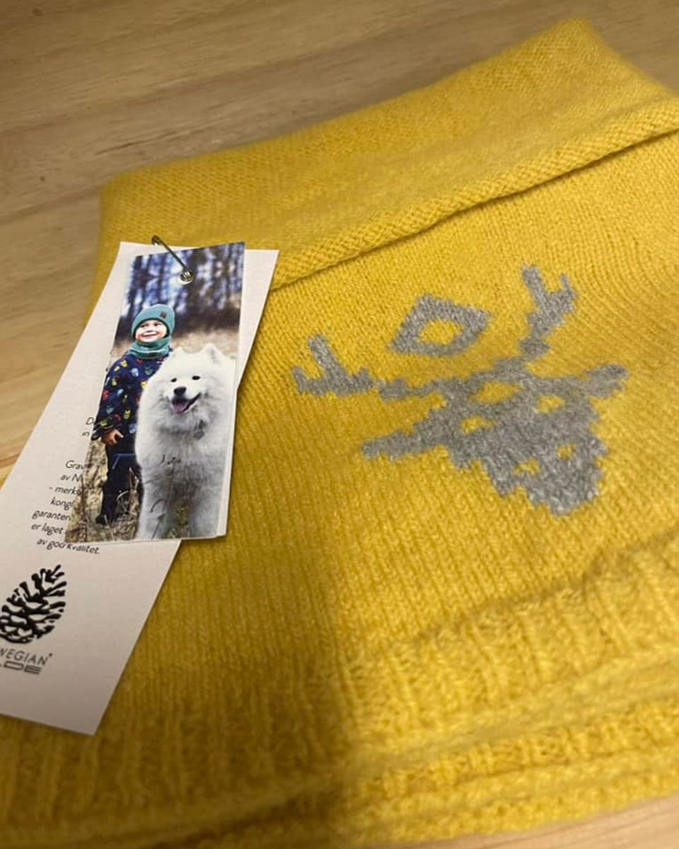 Miessi barnehals, ca 0-4 år